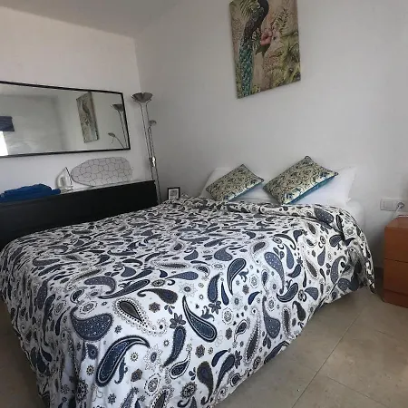 House Beach Puerto Del Carmen 民宿 *